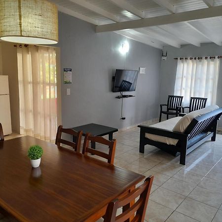 Villa En Familia Puerto Iguazú Exterior foto