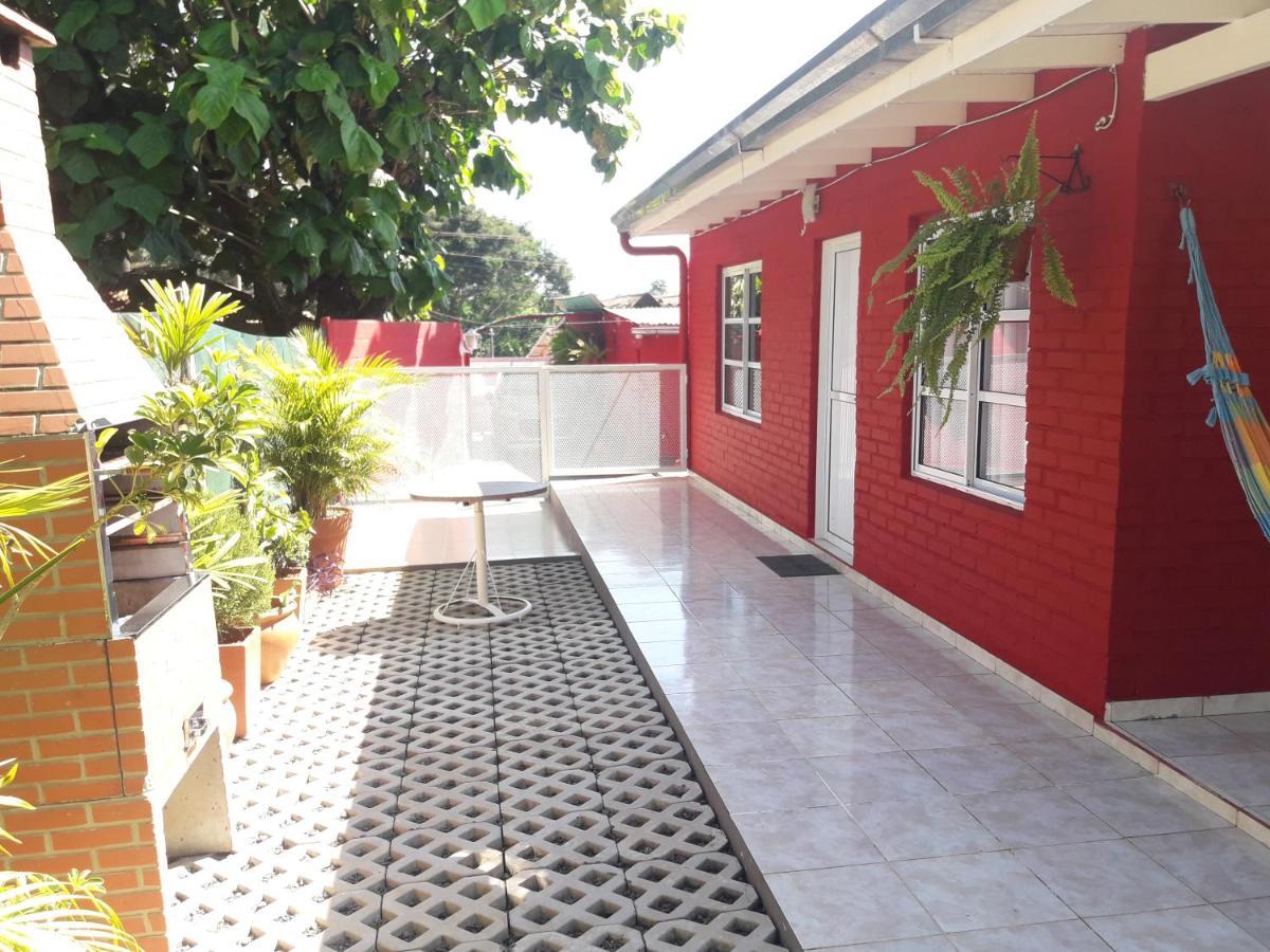 Villa En Familia Puerto Iguazú Exterior foto