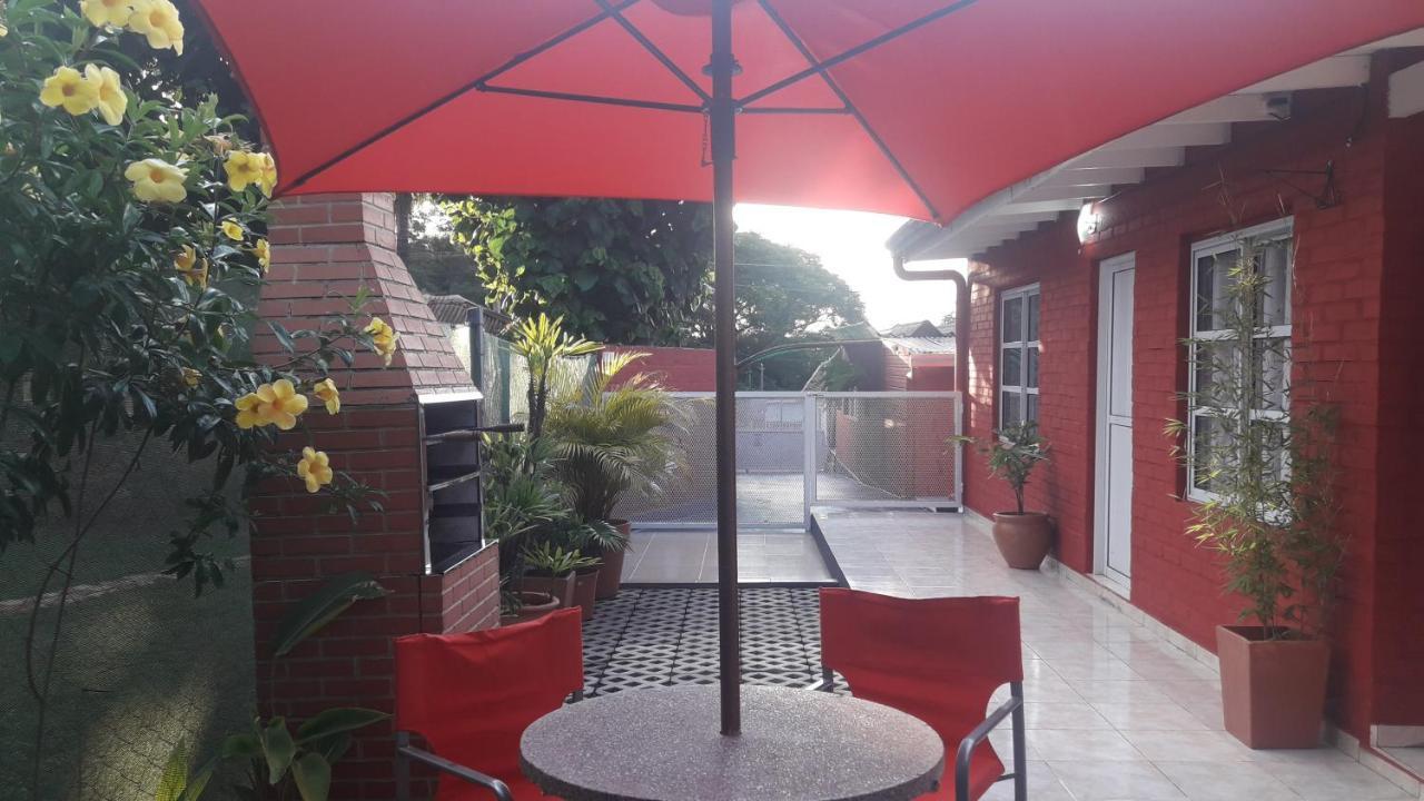 Villa En Familia Puerto Iguazú Exterior foto